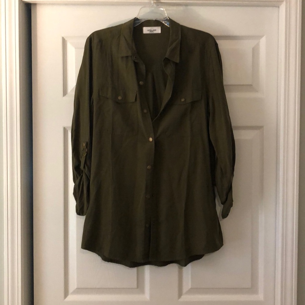 Hunter Green Button Down